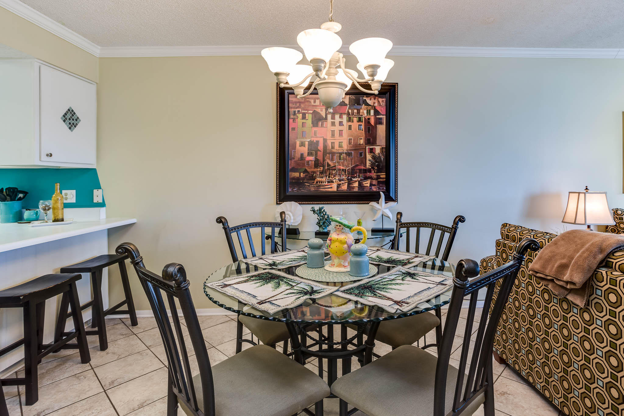 REGENCY TOWERS - Residential