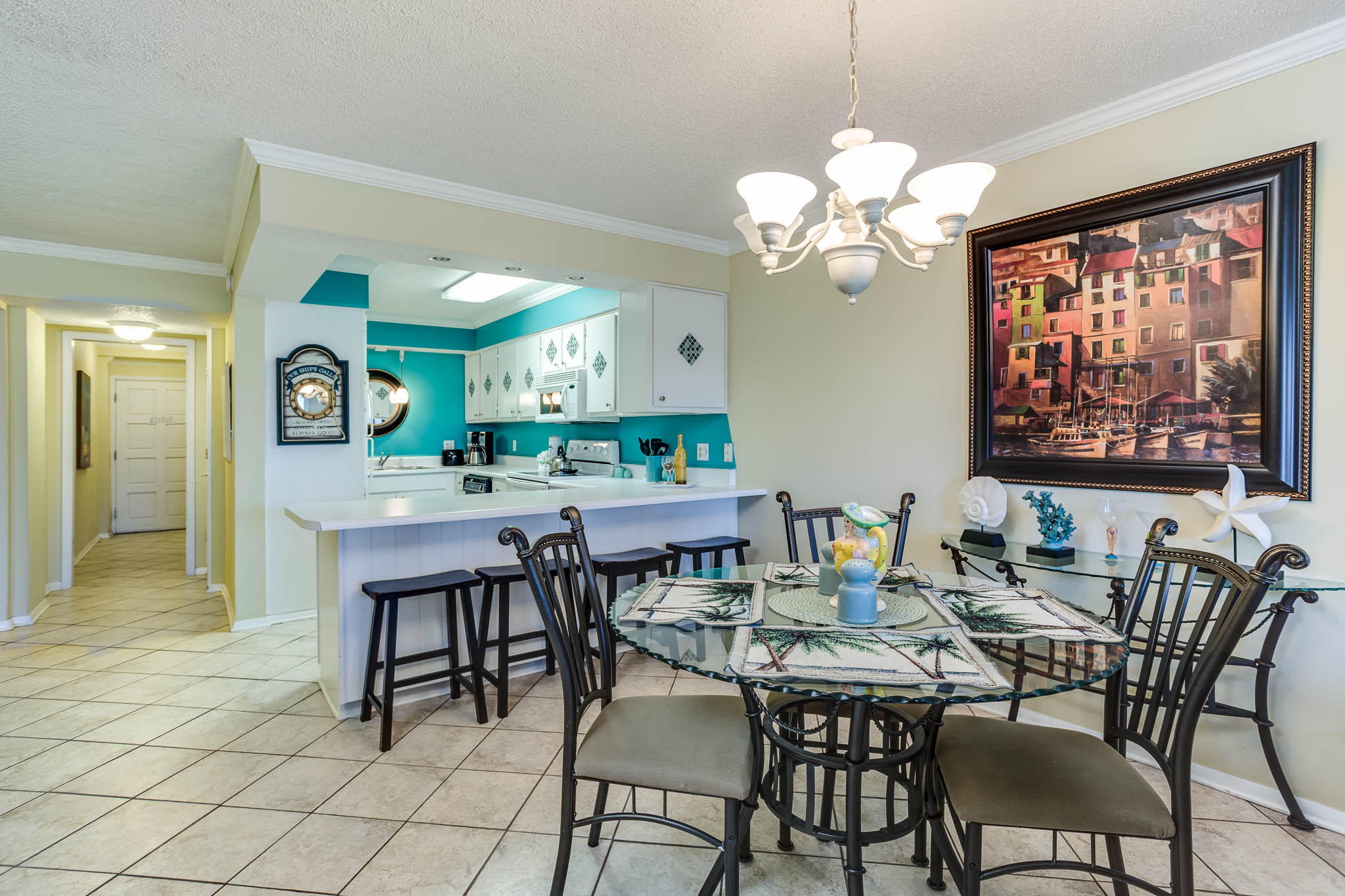 REGENCY TOWERS - Residential