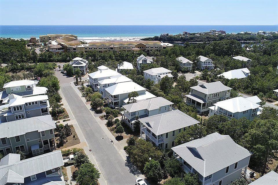 THE PRESERVE AT GRAYTON BEACH - Residential