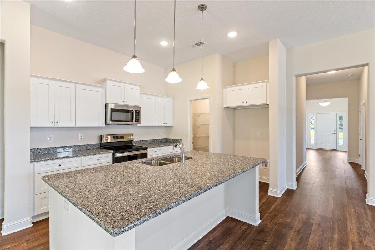 BROOKE ESTATES PHASE II - Residential