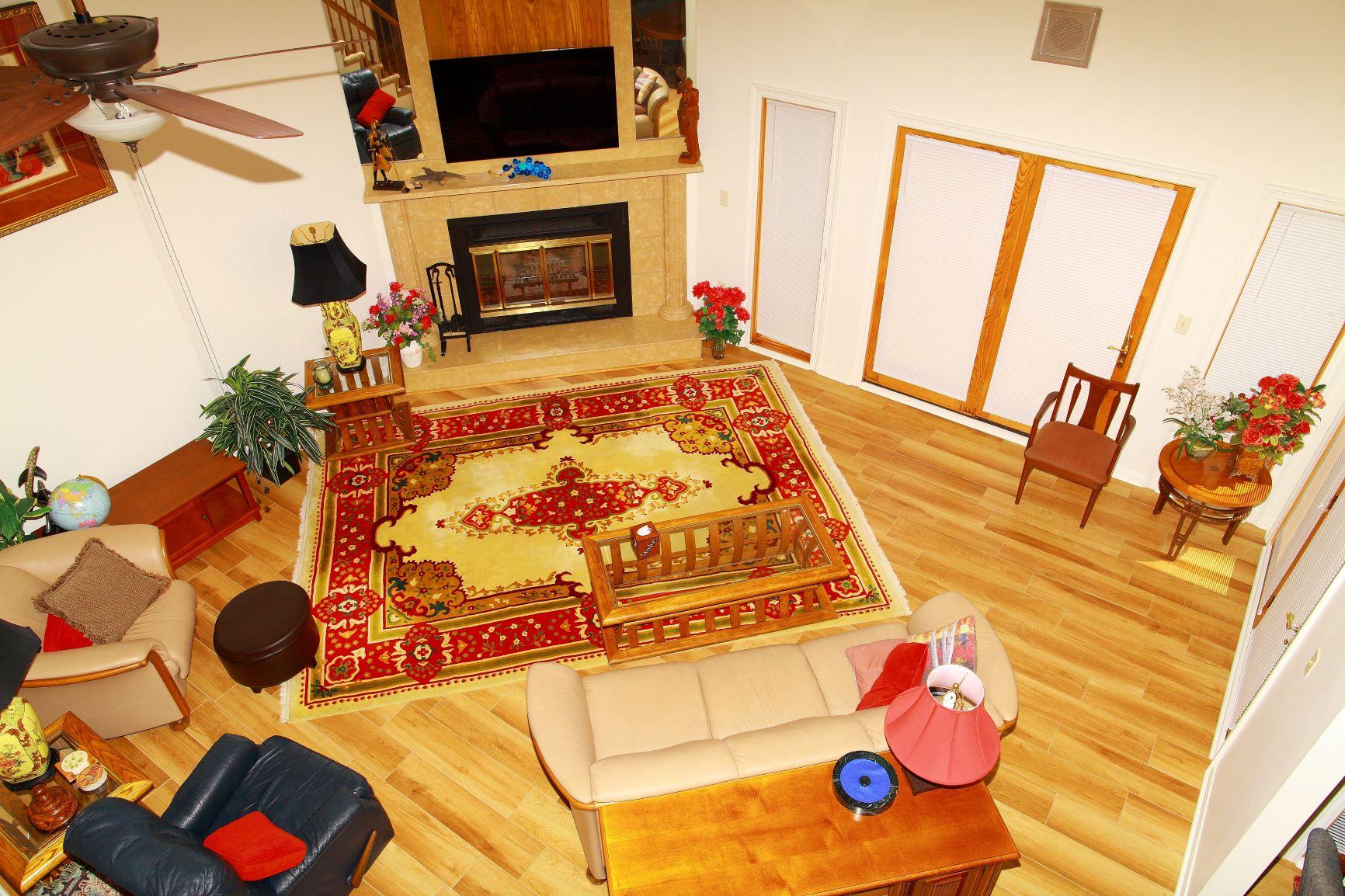 DONLABROOK GARDYNS - Residential