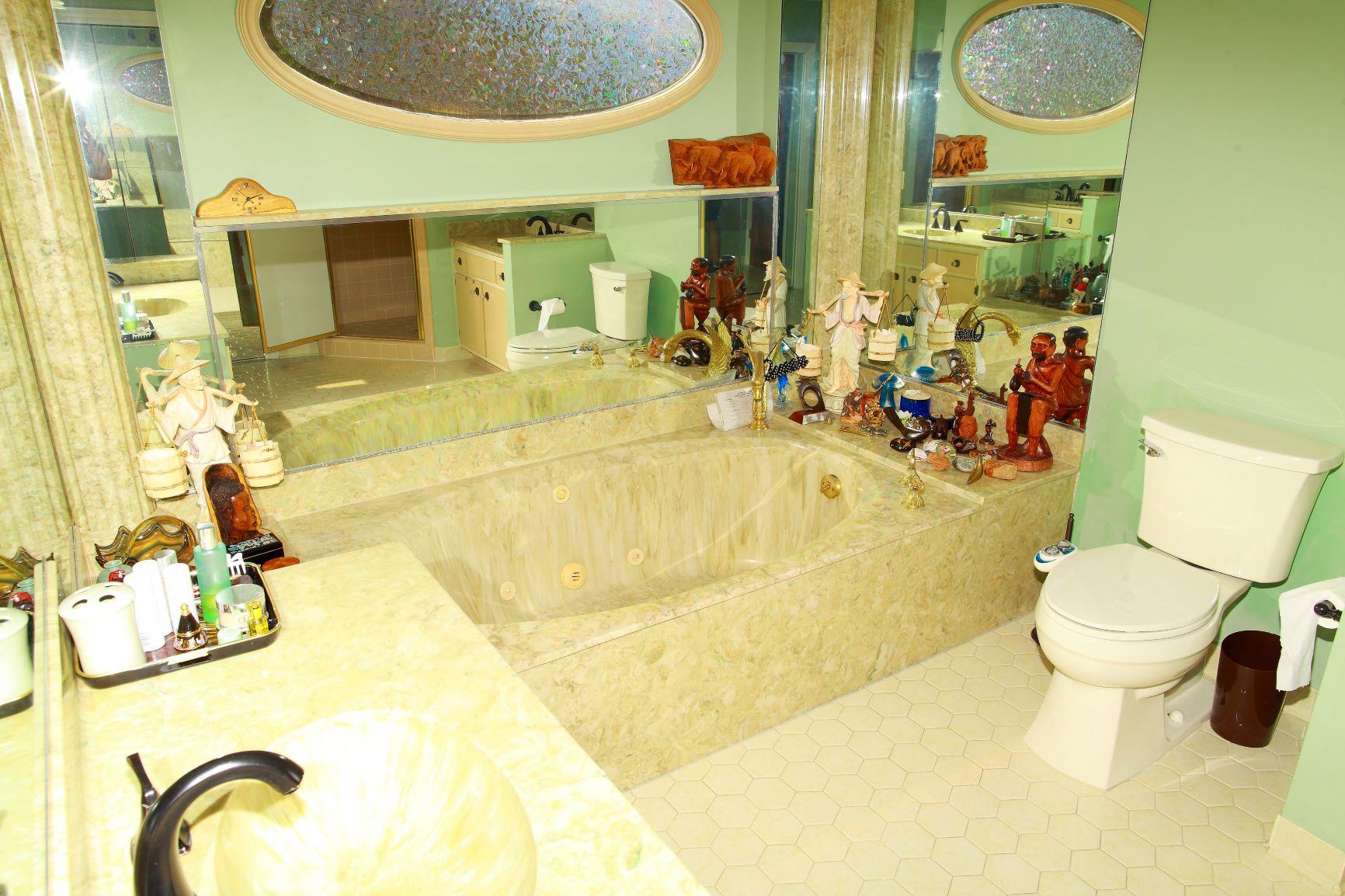 DONLABROOK GARDYNS - Residential