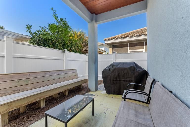 EMERALD WATERS VILLAGE - Residential