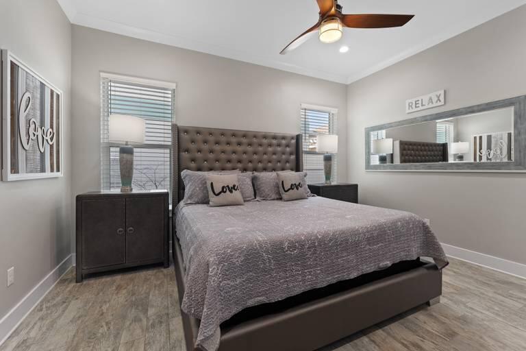 EMERALD WATERS VILLAGE - Residential