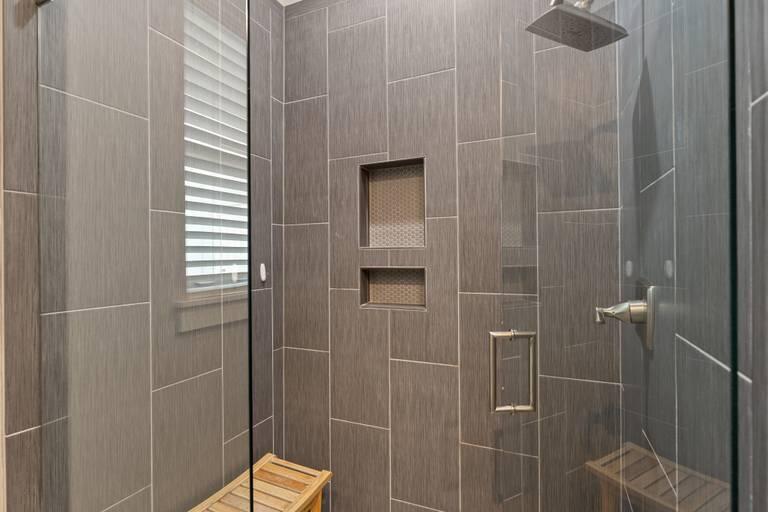 EMERALD WATERS VILLAGE - Residential