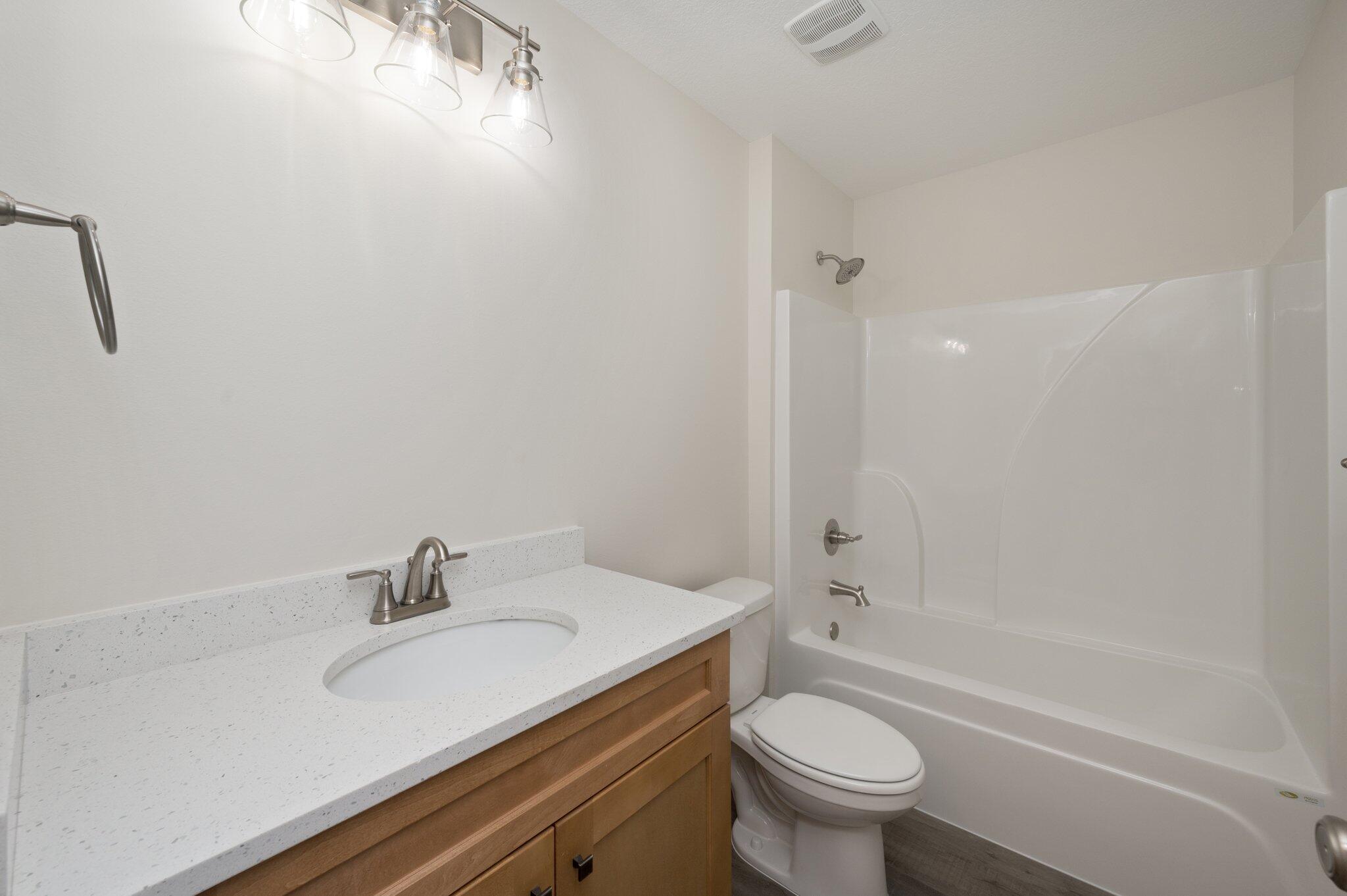 Crestview North - Residential Lease