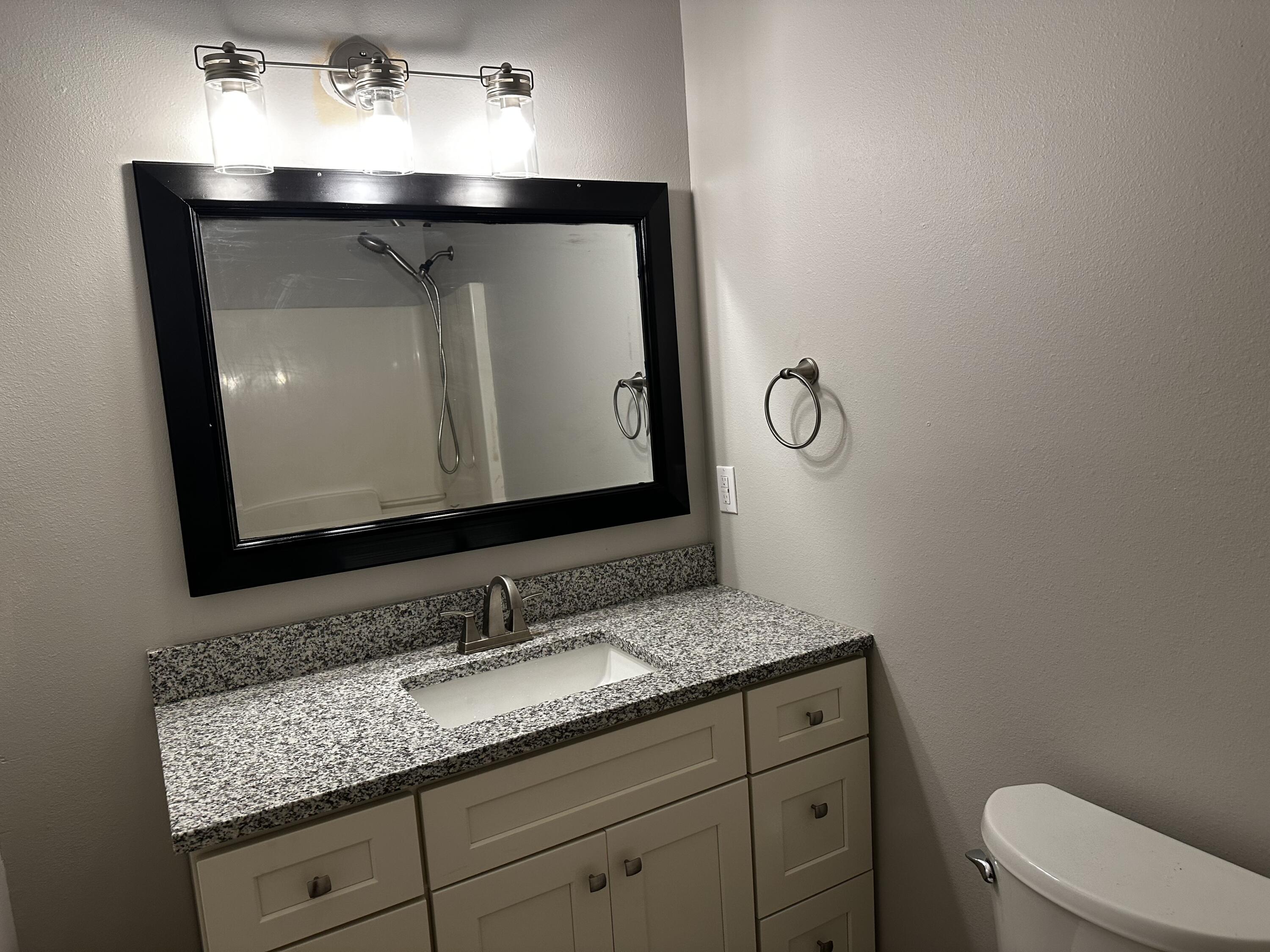 KINGS CROSSING PH 1 - Residential Lease