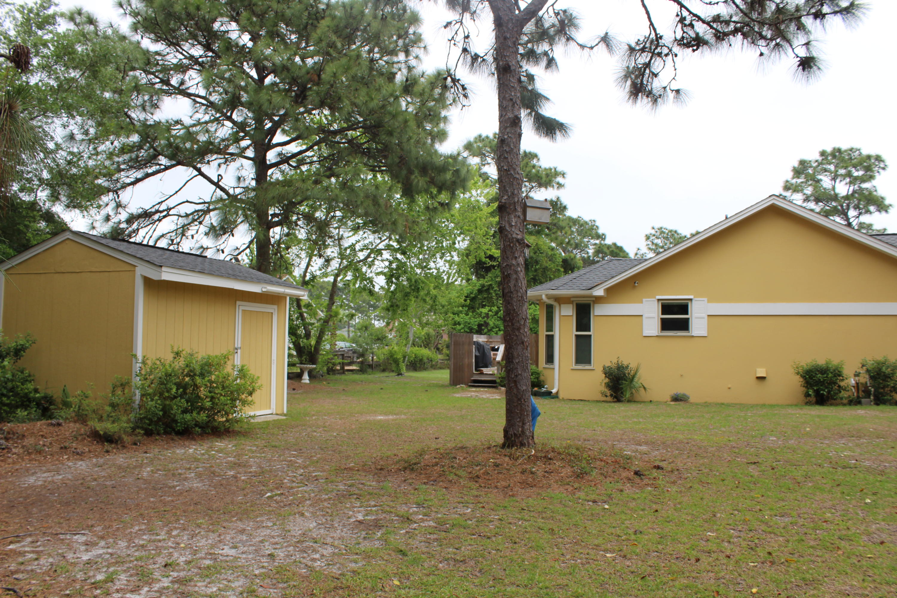 HOLLEY BY THE SEA - Residential