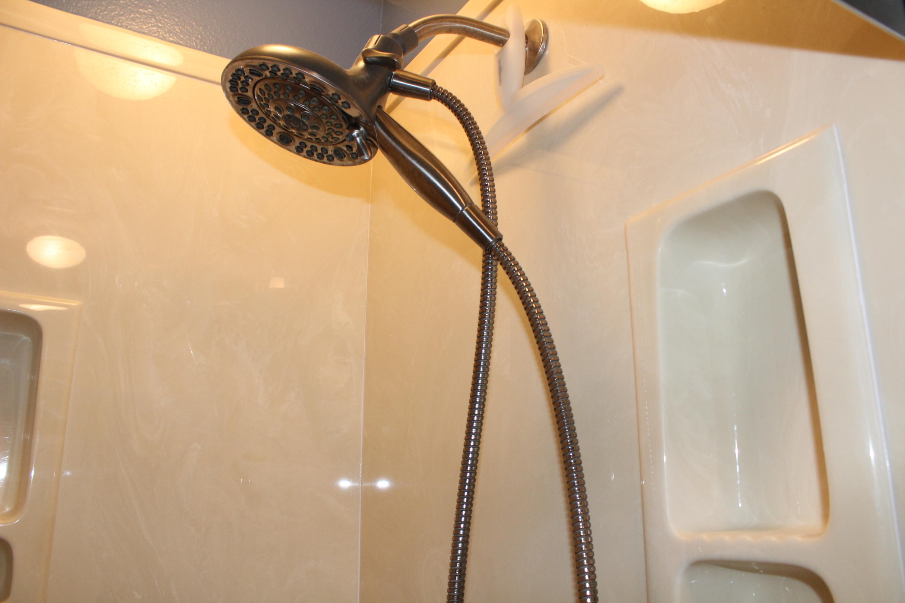 HOLLEY BY THE SEA - Residential