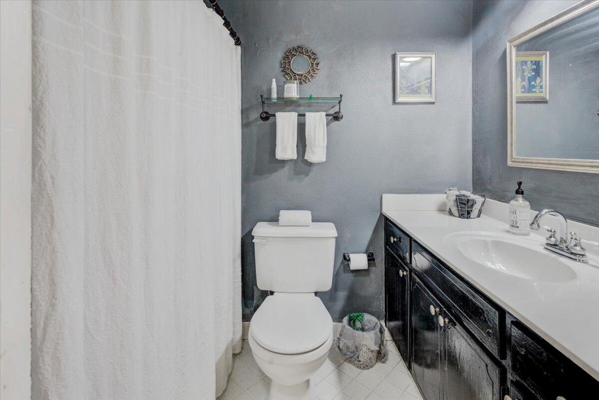 BAYOU WOODS 3RD ADDN - Residential