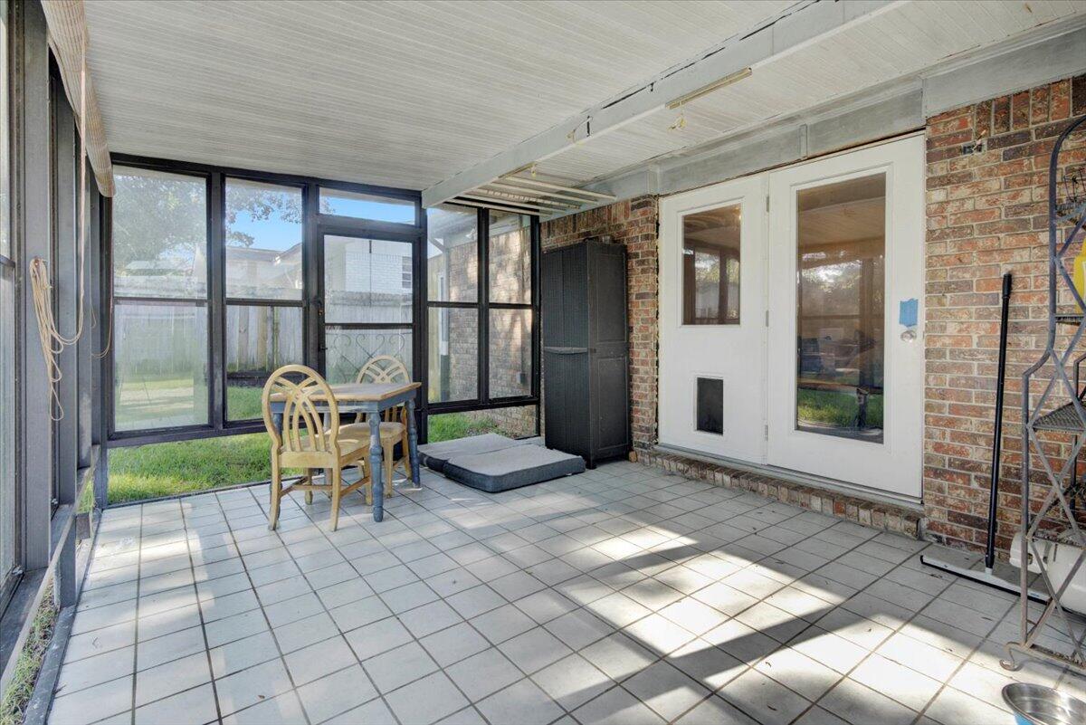 BAYOU WOODS 3RD ADDN - Residential