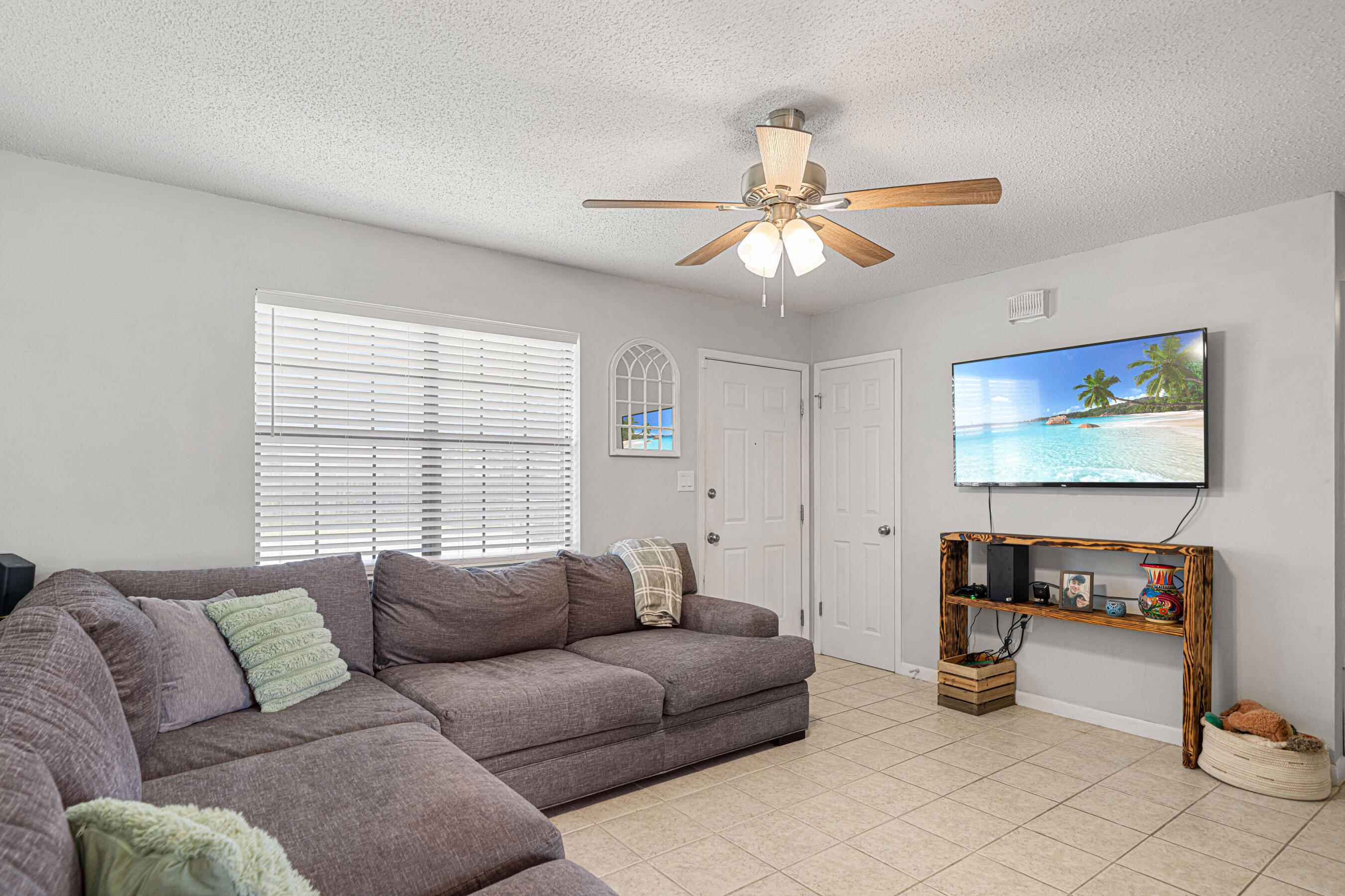 PINE MEADOWS 3RD - Residential
