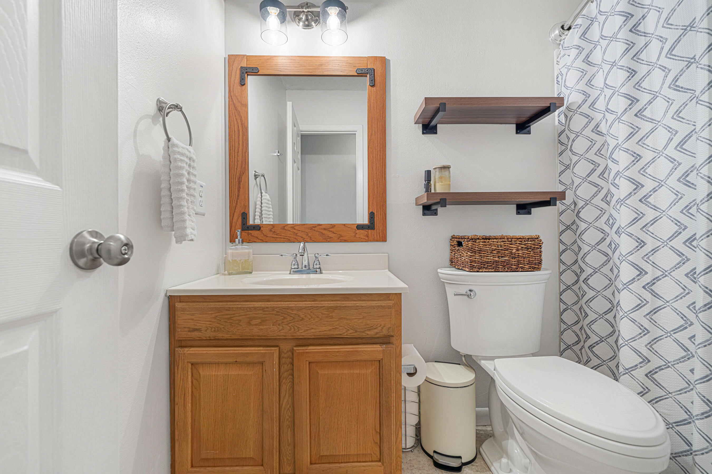 PINE MEADOWS 3RD - Residential