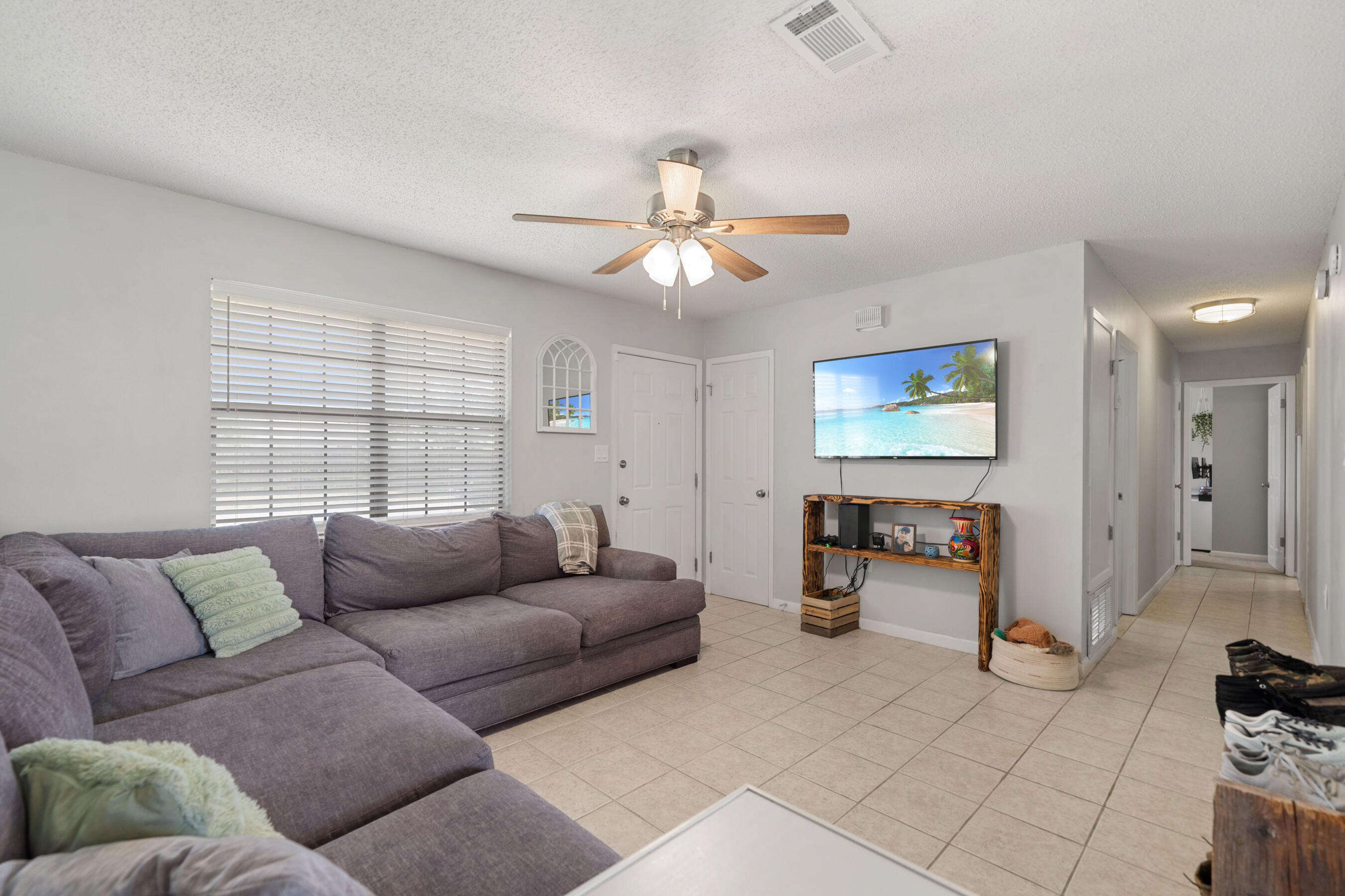 PINE MEADOWS 3RD - Residential