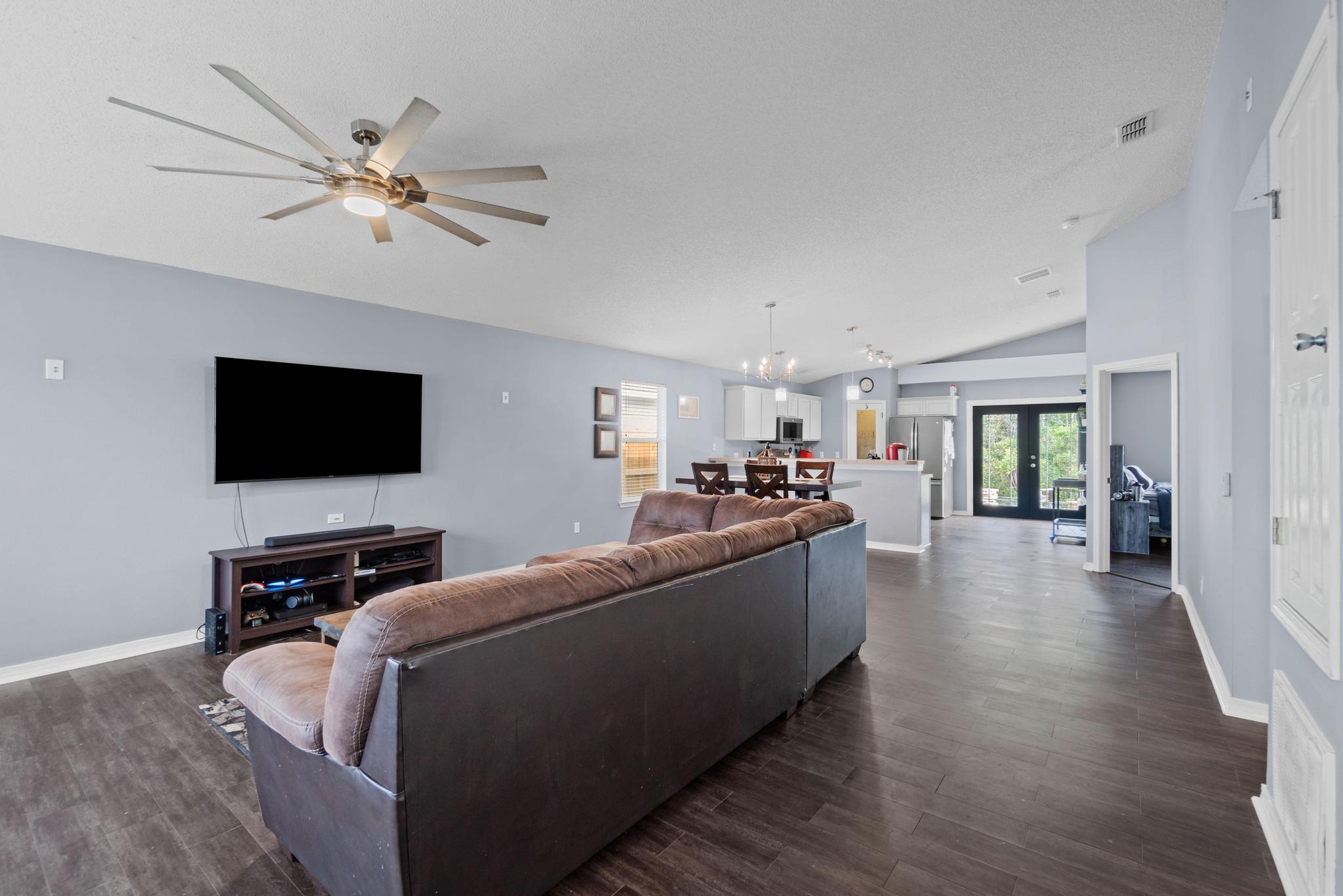 PROMISE CREEK - Residential