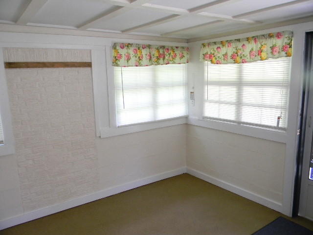 FAIRVIEW ADDN TO LAUREL HILL - Residential