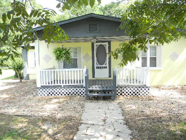 FAIRVIEW ADDN TO LAUREL HILL - Residential