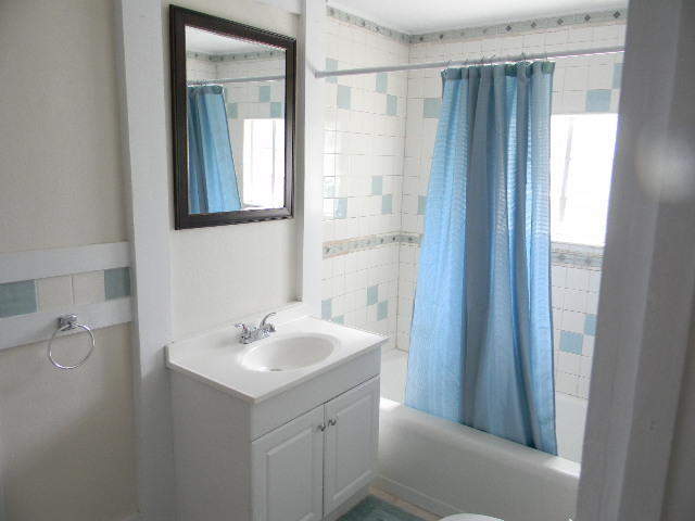 FAIRVIEW ADDN TO LAUREL HILL - Residential