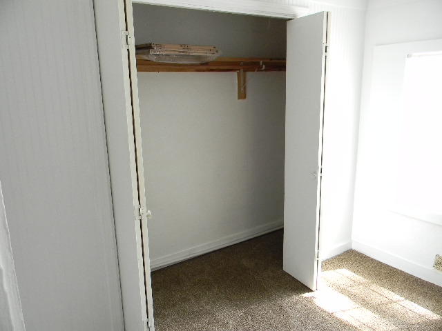 FAIRVIEW ADDN TO LAUREL HILL - Residential