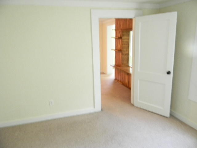 FAIRVIEW ADDN TO LAUREL HILL - Residential