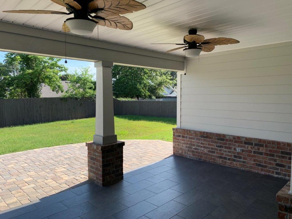 HOLIDAY SHORES ESTATES 3RD ADDN - Residential Lease
