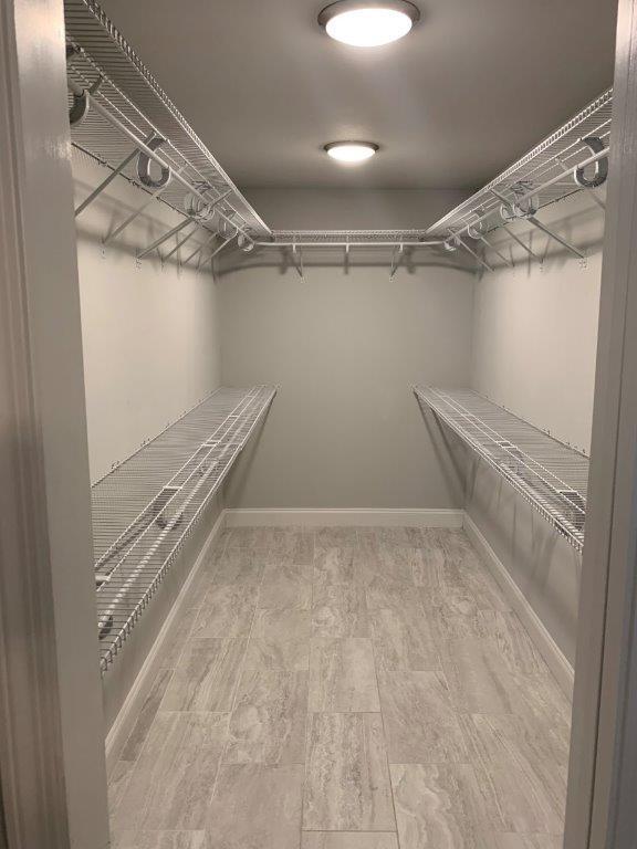 HOLIDAY SHORES ESTATES 3RD ADDN - Residential Lease