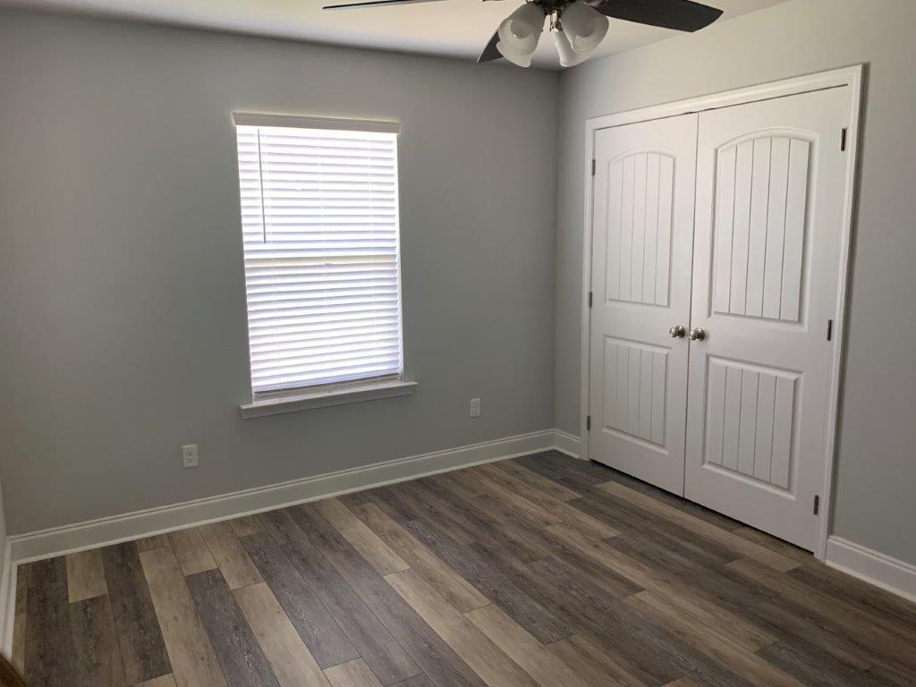 HOLIDAY SHORES ESTATES 3RD ADDN - Residential Lease