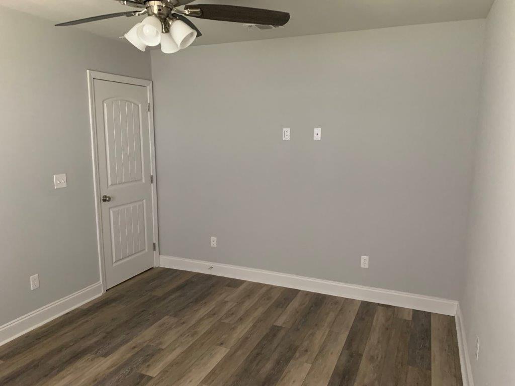 HOLIDAY SHORES ESTATES 3RD ADDN - Residential Lease