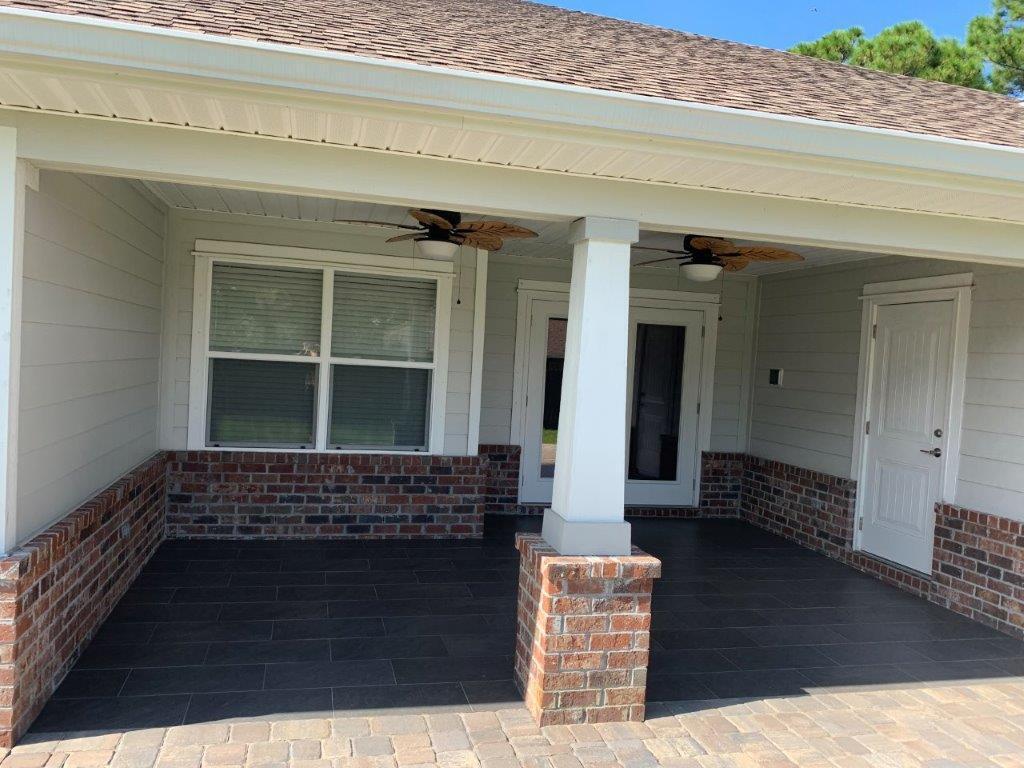 HOLIDAY SHORES ESTATES 3RD ADDN - Residential Lease