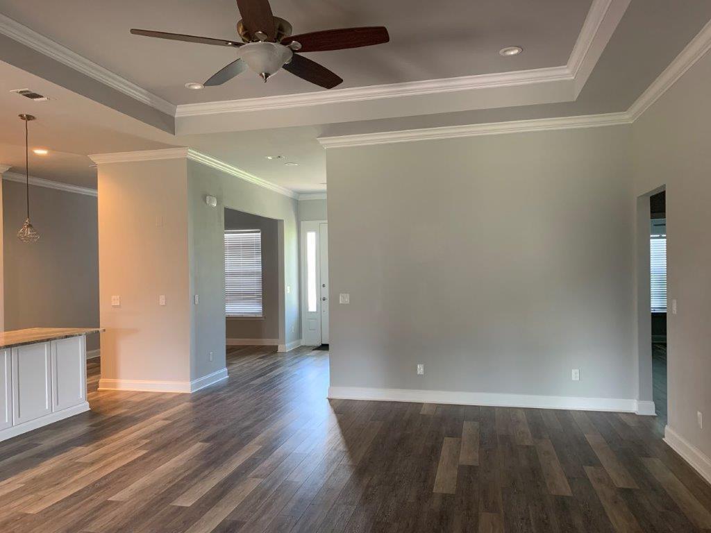 HOLIDAY SHORES ESTATES 3RD ADDN - Residential Lease