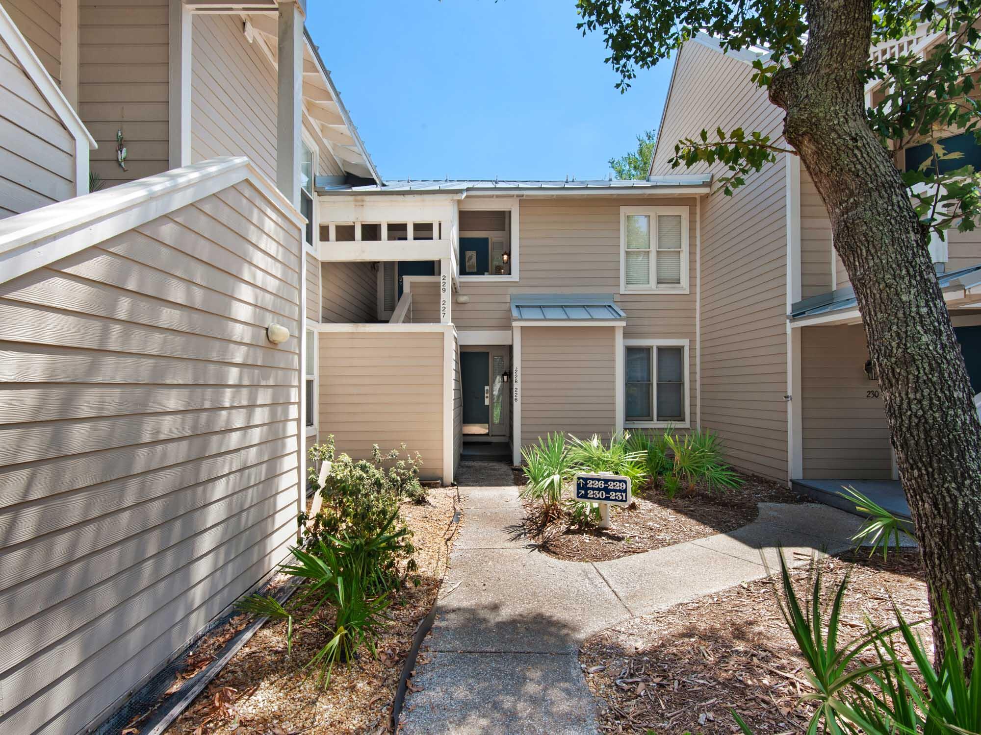 HIDDEN DUNES BEACH COTTAGES 1 - Residential