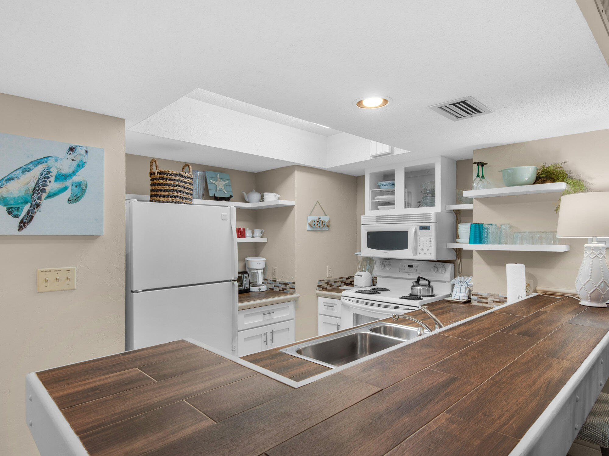 HIDDEN DUNES BEACH COTTAGES 1 - Residential