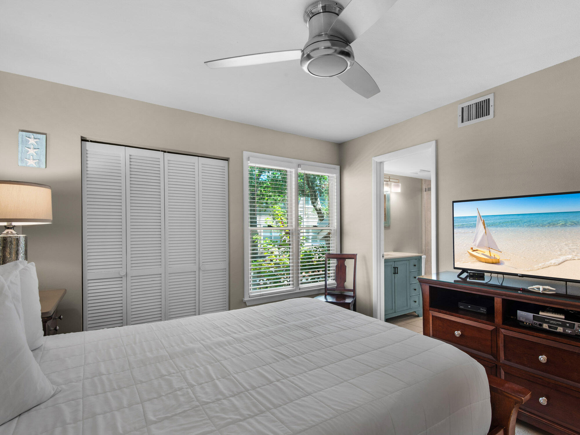 HIDDEN DUNES BEACH COTTAGES 1 - Residential