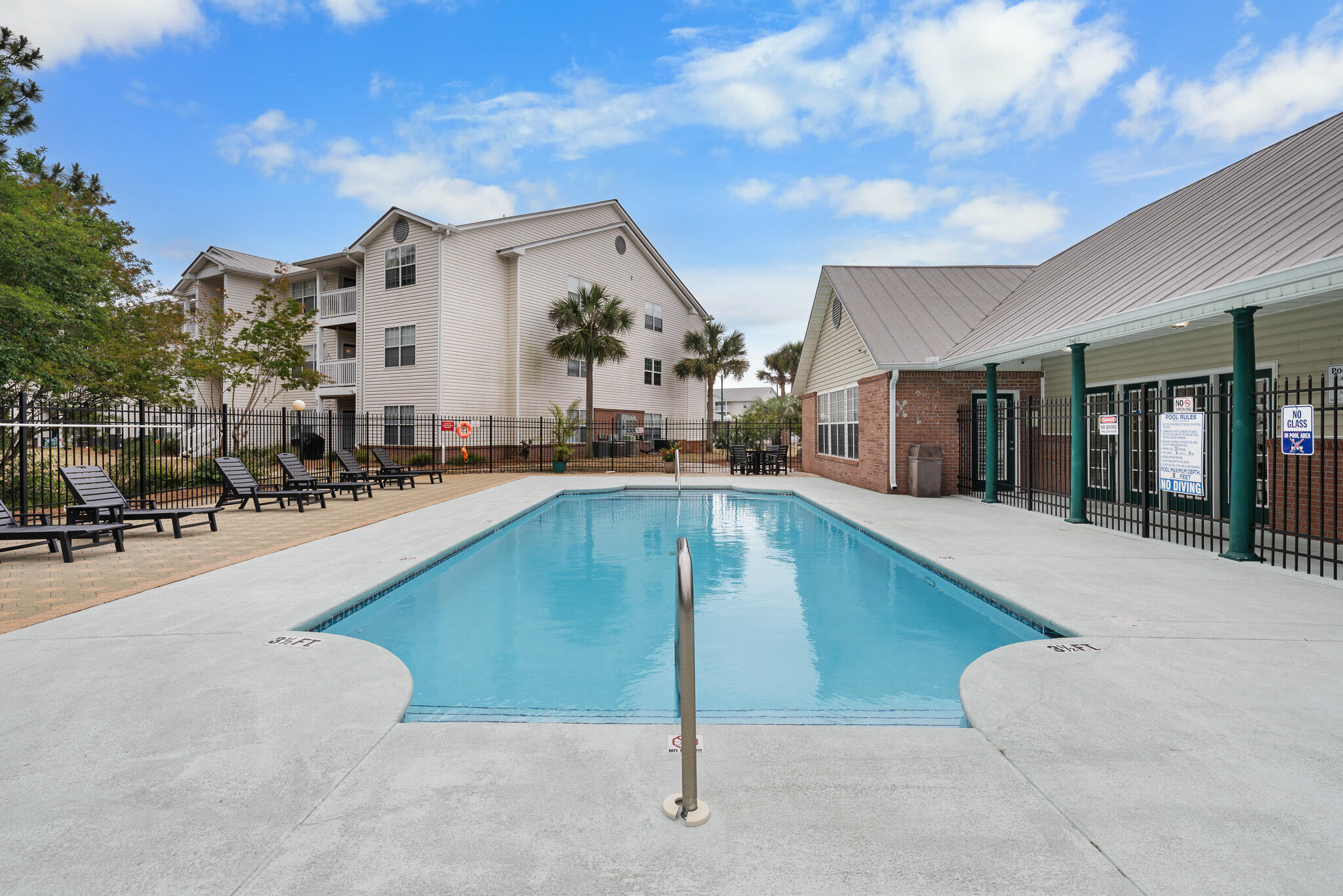 INDIAN LAKE - Residential
