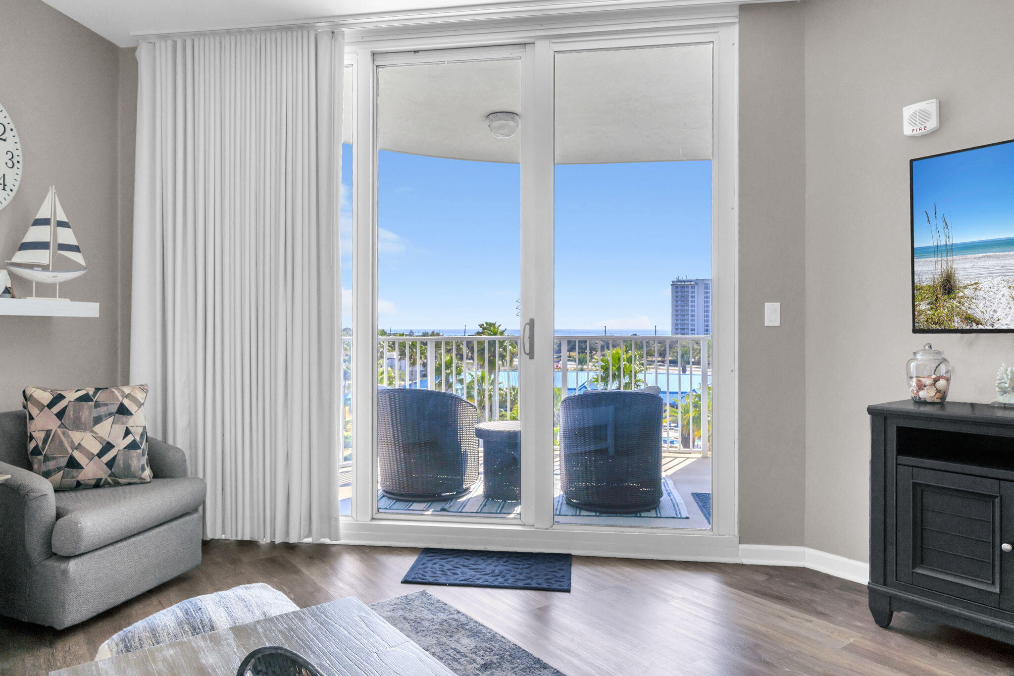 THE PALMS OF DESTIN - Residential