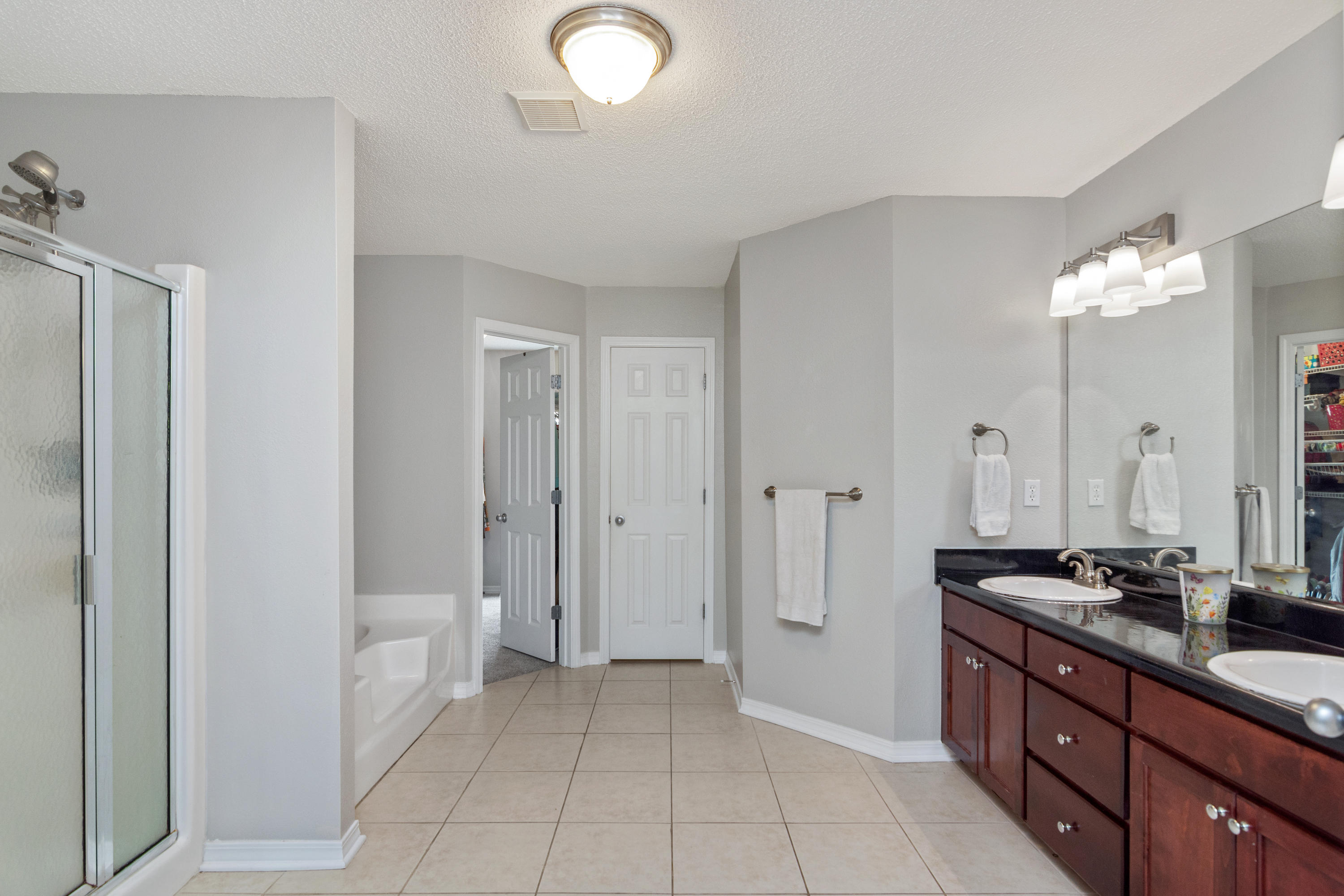 LEE FARMS PH I - Residential