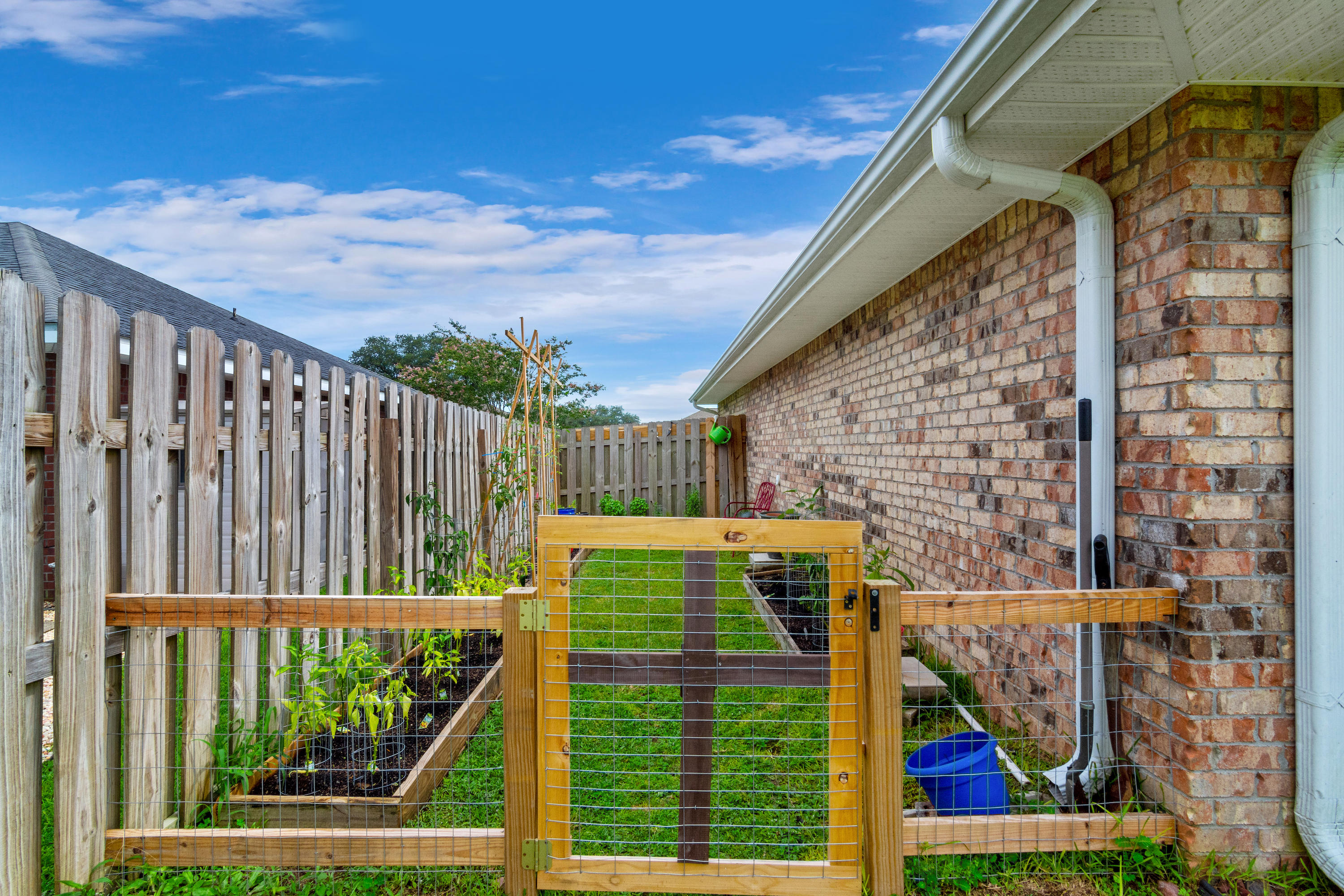 LEE FARMS PH I - Residential