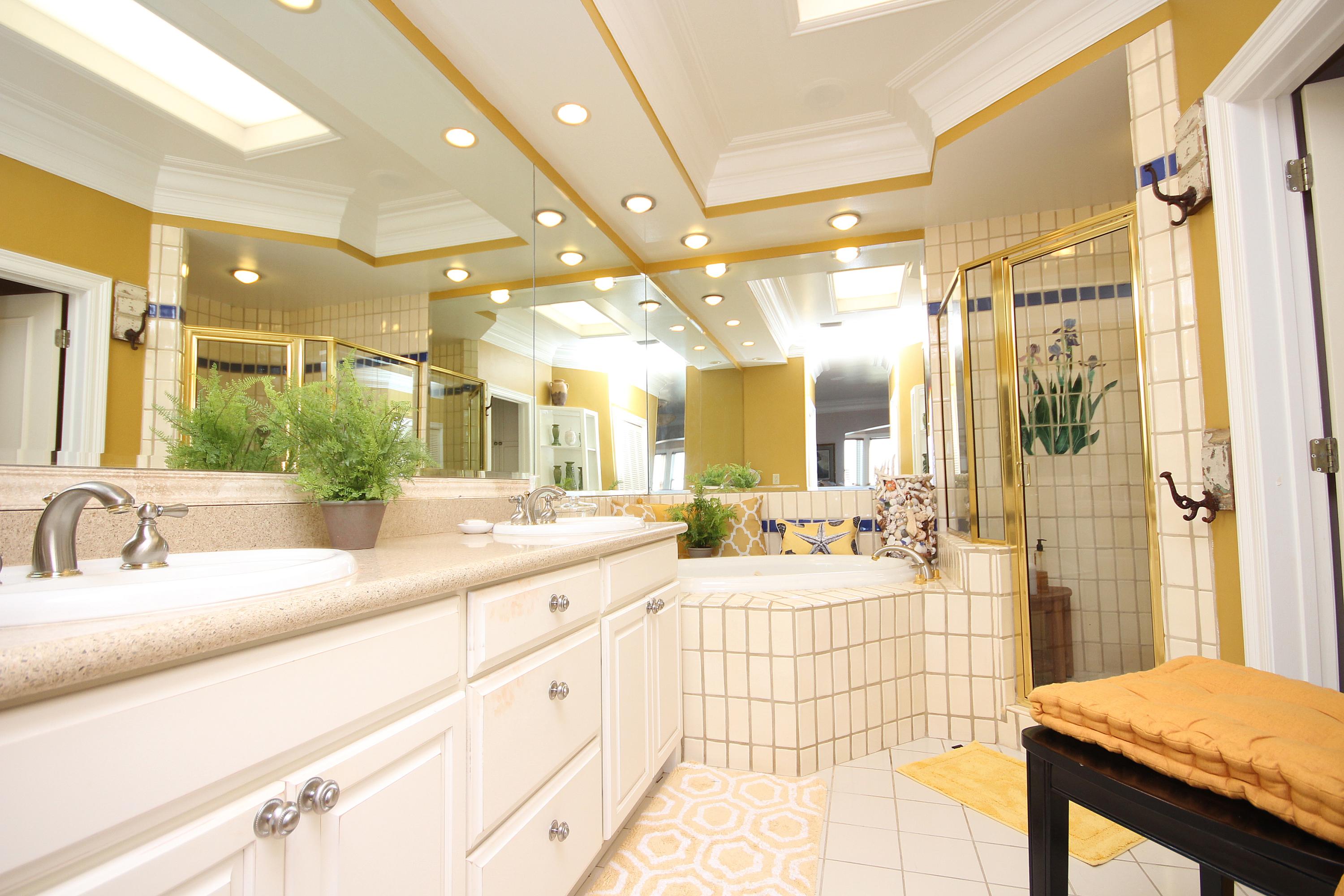 SUNSET BEACH PH 1 BLUEWATER BAY - Residential