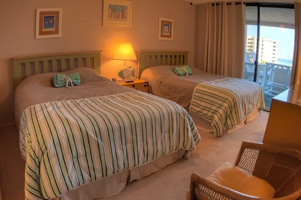 Jetty East Condominium - Residential