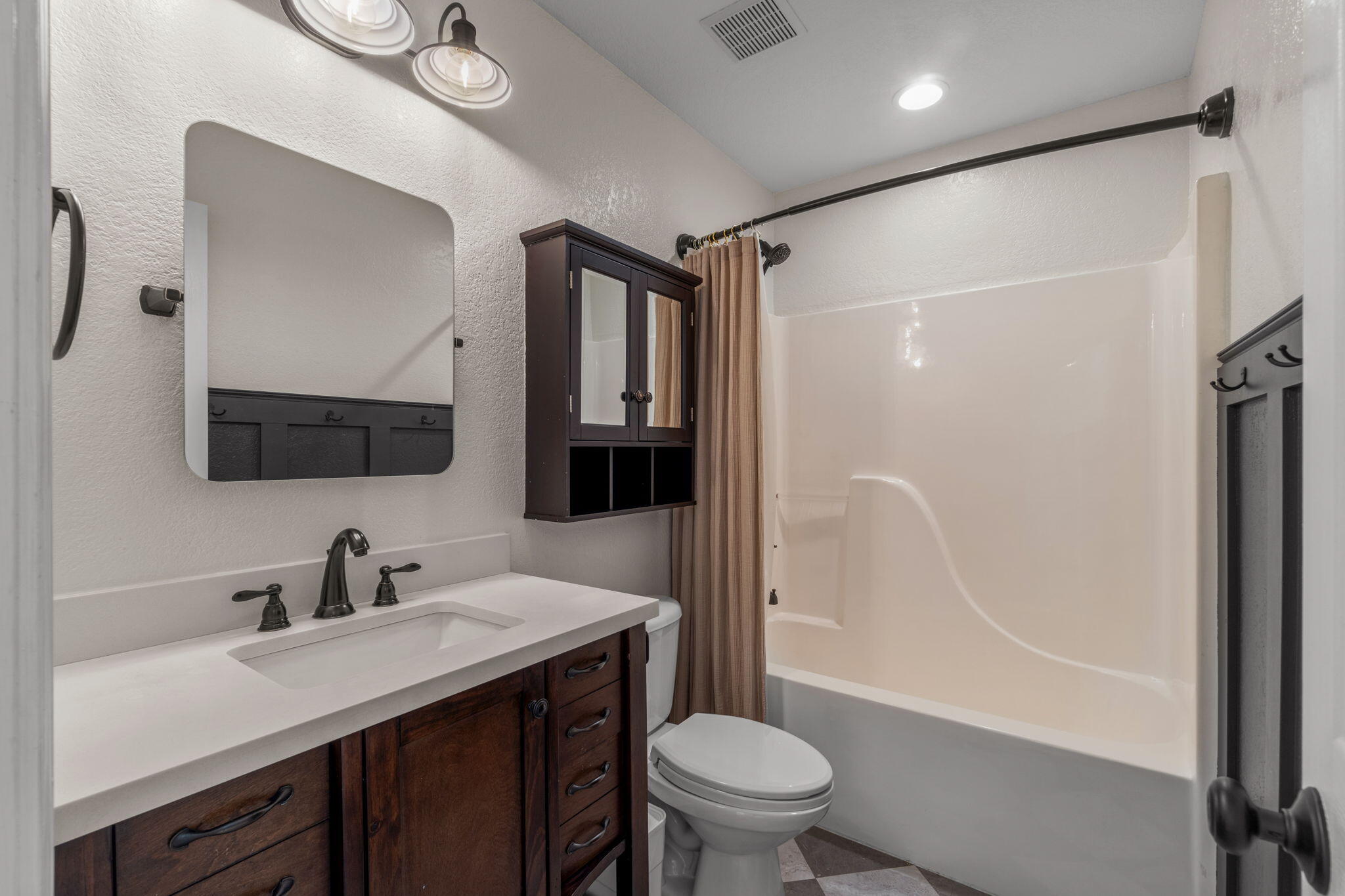 VIZCAYA 1ST ADDN - Residential