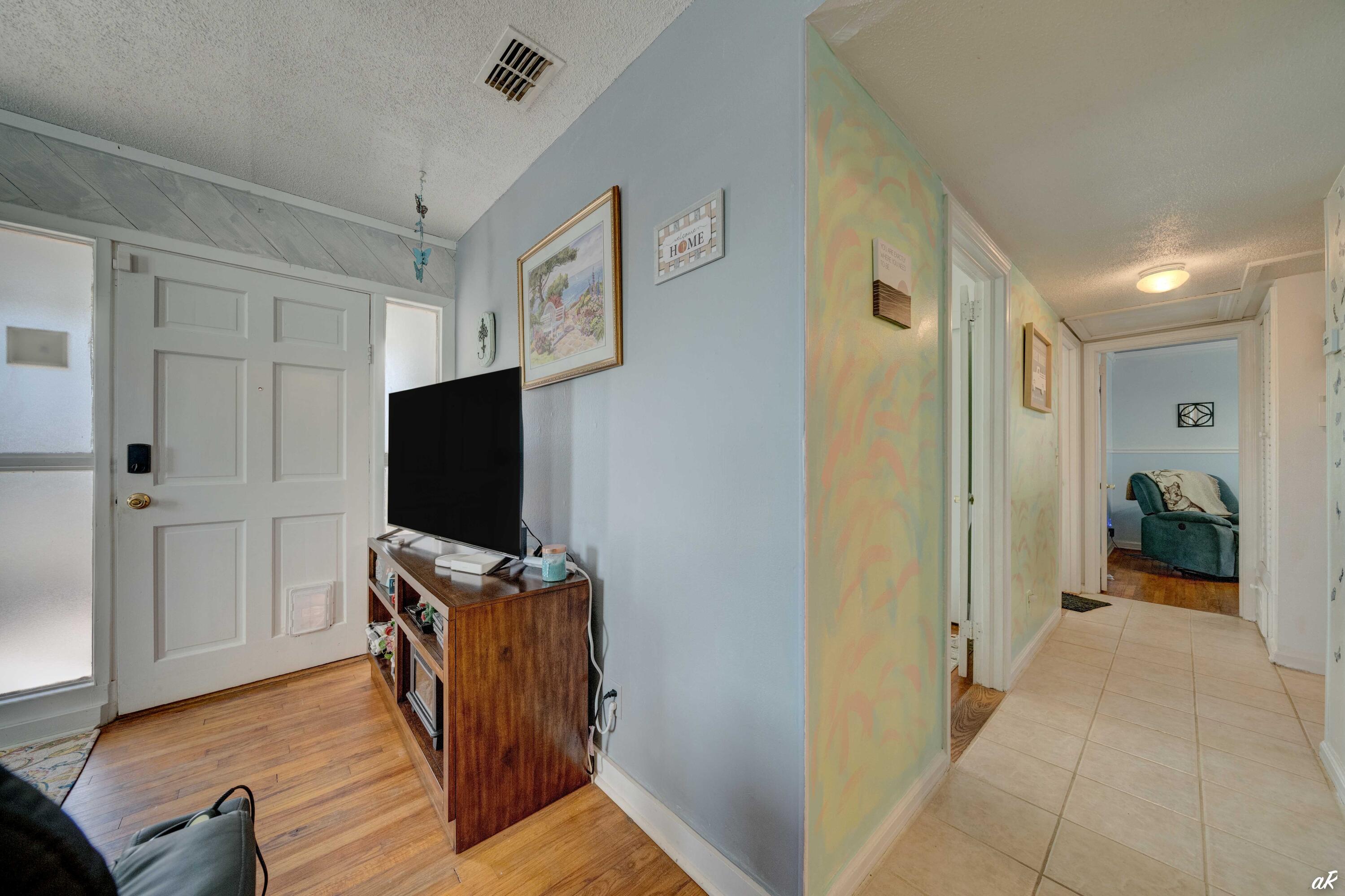 COVE TERRACE - Residential