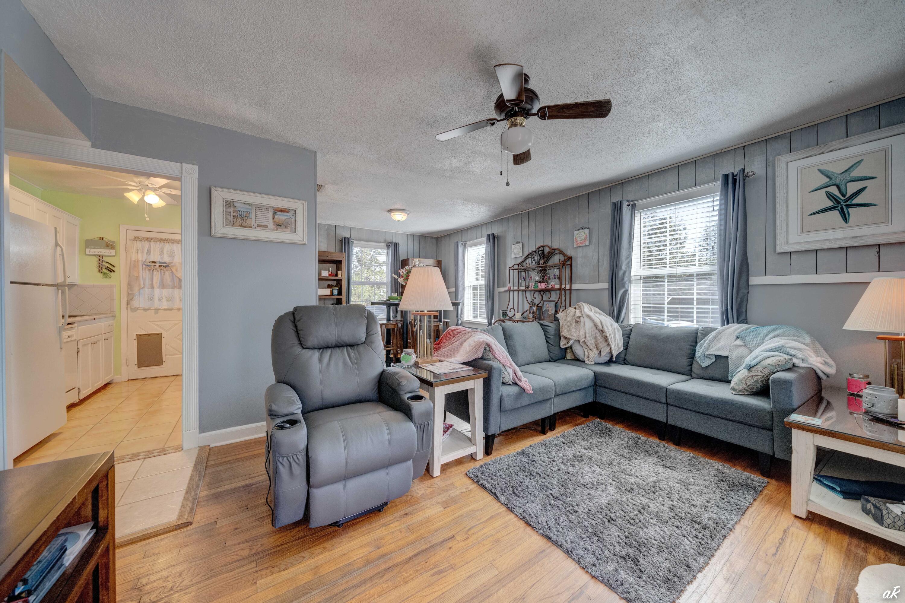 COVE TERRACE - Residential