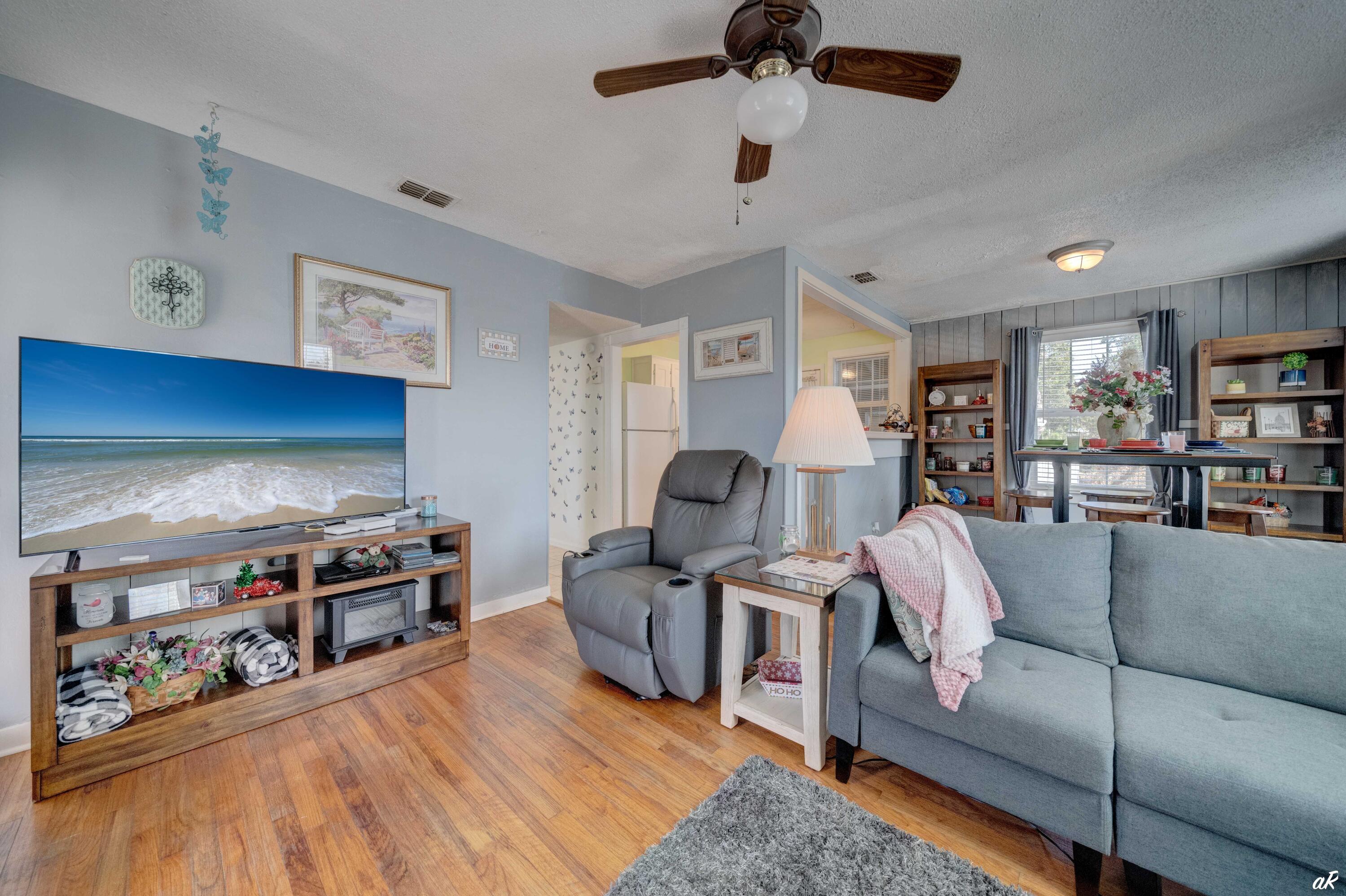 COVE TERRACE - Residential