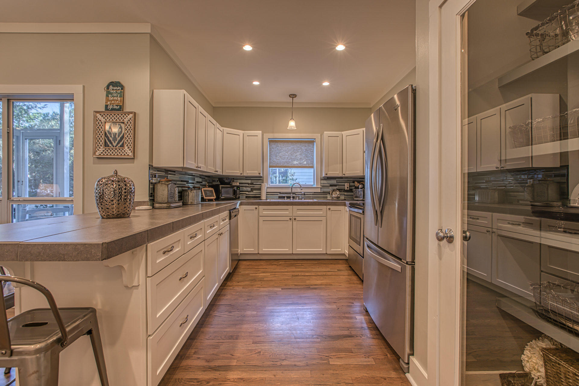 GROVE BY THE SEA - Residential