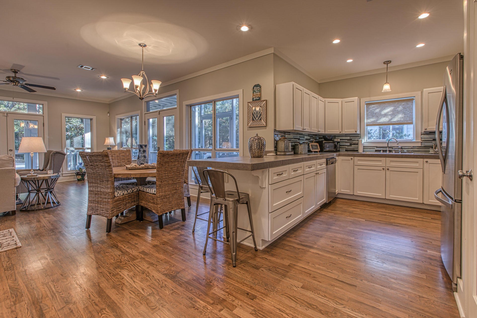 GROVE BY THE SEA - Residential