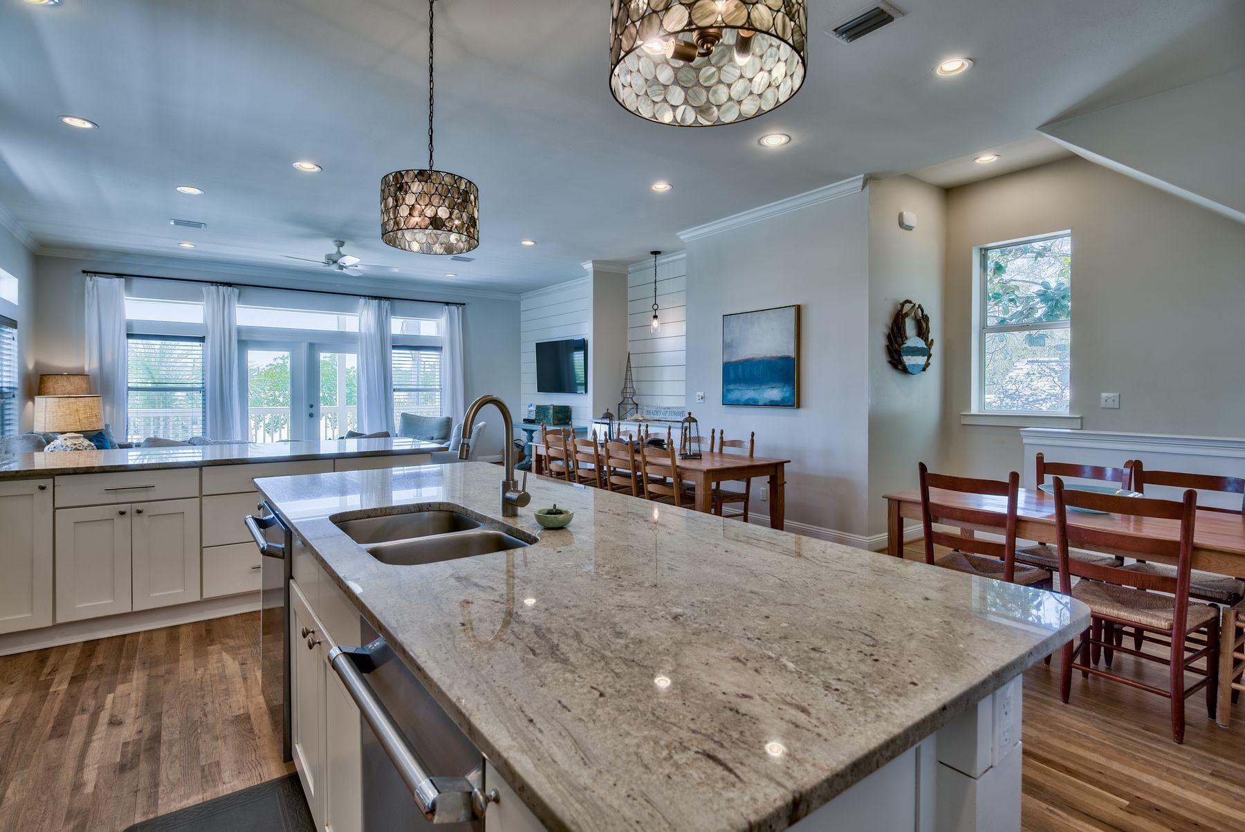 GRAYTON BEACH - Residential