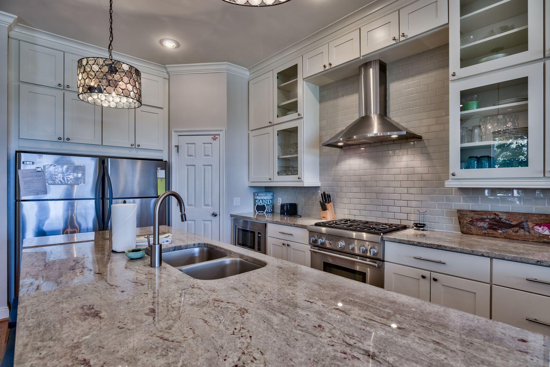GRAYTON BEACH - Residential