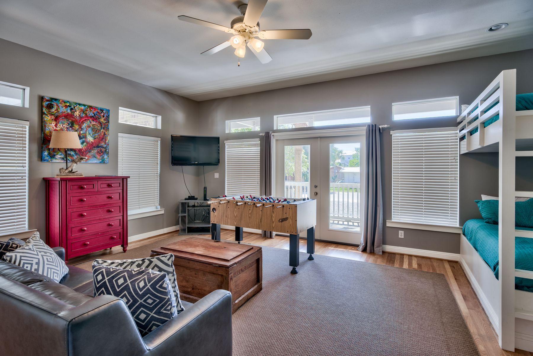 GRAYTON BEACH - Residential
