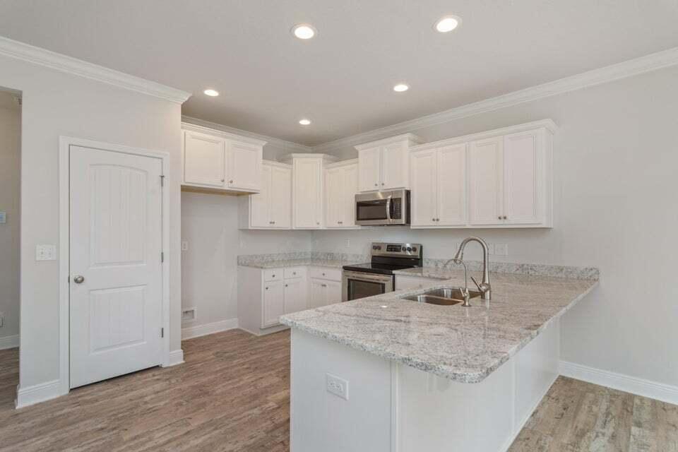 HAMMOCK BAY - Residential Lease