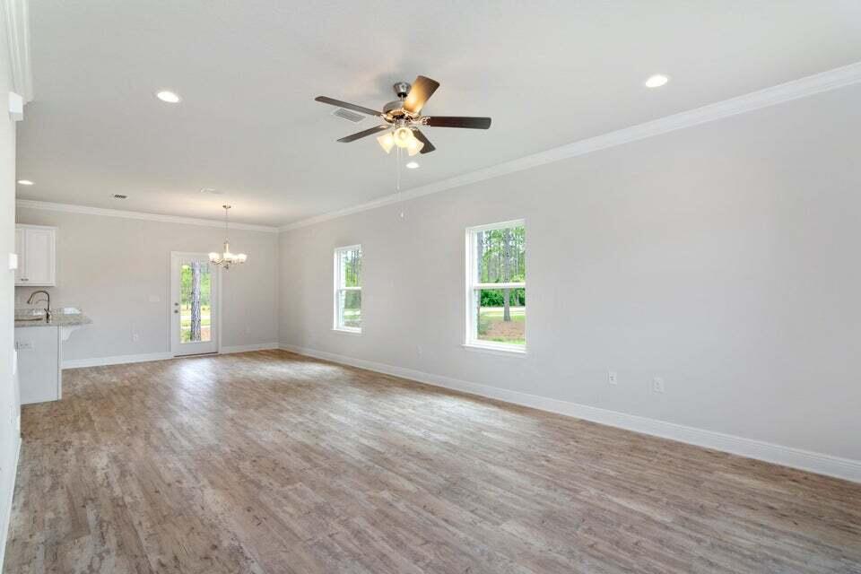 HAMMOCK BAY - Residential Lease